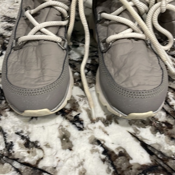 Sorel kinetic boots - Picture 4 of 6